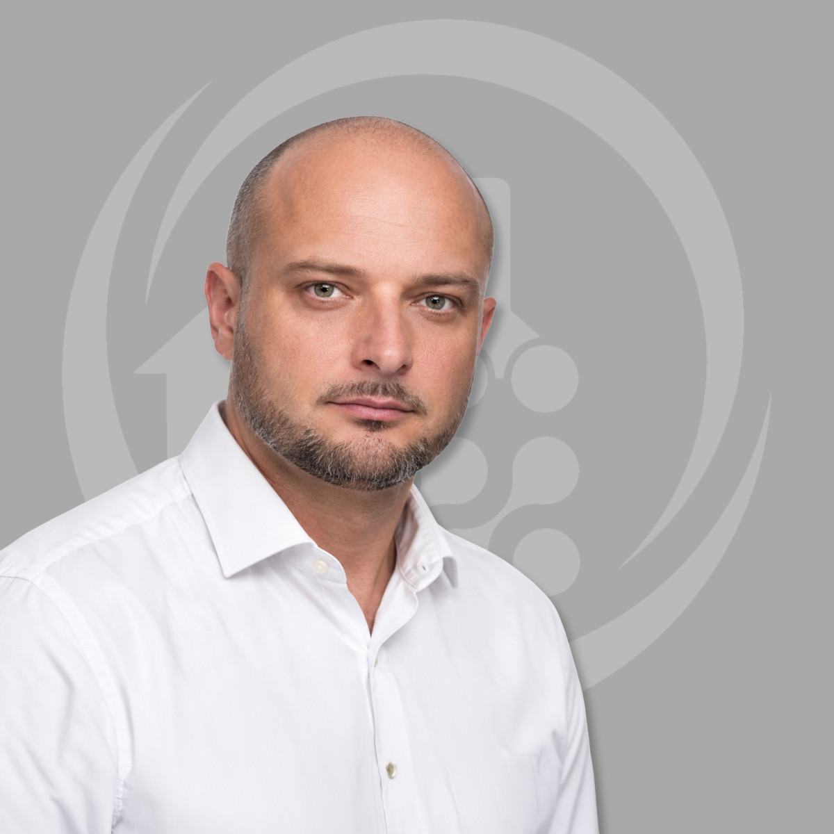 <a href=https://green-home.hu/hu/csaszartamas.html>Császár Tamás</a>
